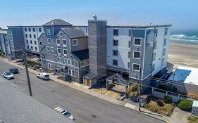 Elizabeth Oceanfront Suites, An Ascend Collection Hotel